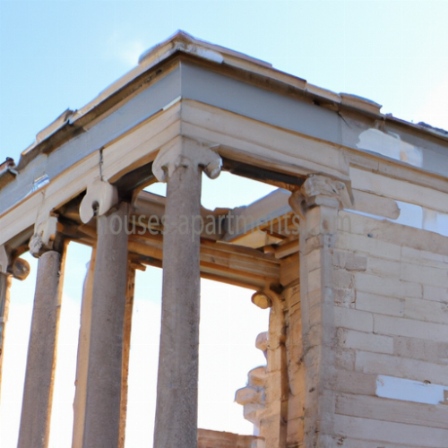 Vad är Erechtheion och vad är dess betydelse i grekisk arkitektur?